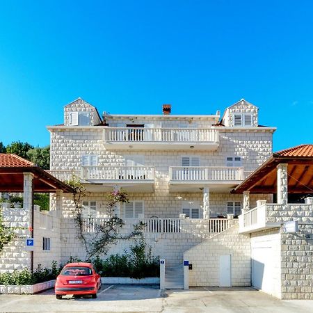 Couple Getaway Apartments Дубровник Экстерьер фото