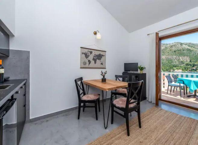 Couple Getaway Apartments Дубровник Экстерьер фото
