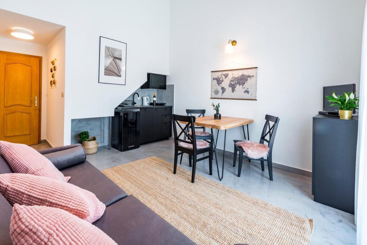 Couple Getaway Apartments Дубровник Экстерьер фото